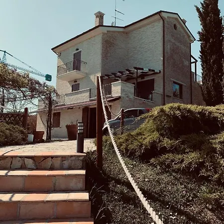 B&B Azzurra * Porto SantʼElpidio