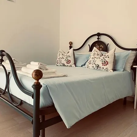 B&B Azzurra Panzió *